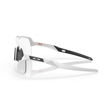 Gafas fotocromáticas Oakley Sutro Lite Matte White con transparente a negro Iridium
