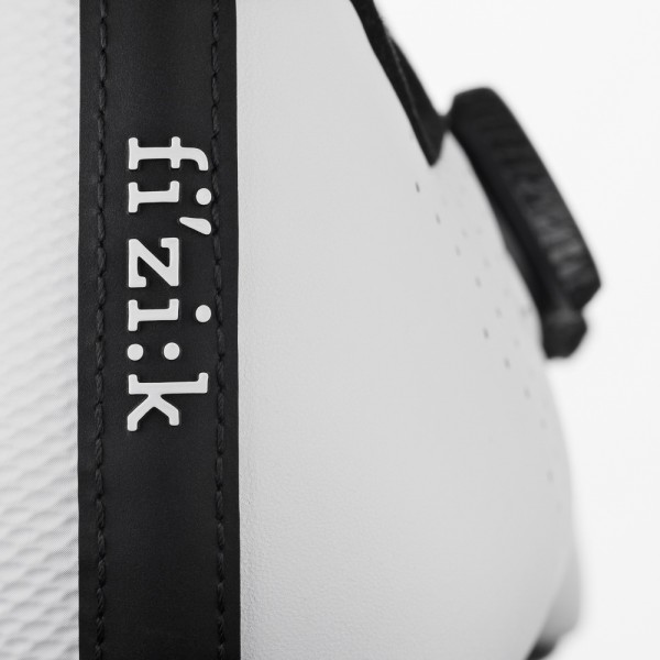 Scarpe Fizik Vento Infinito Carbon 2 (White/Black)