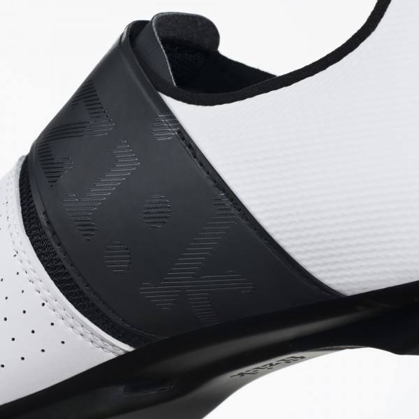 Scarpe Fizik Vento Infinito Carbon 2 (White/Black)
