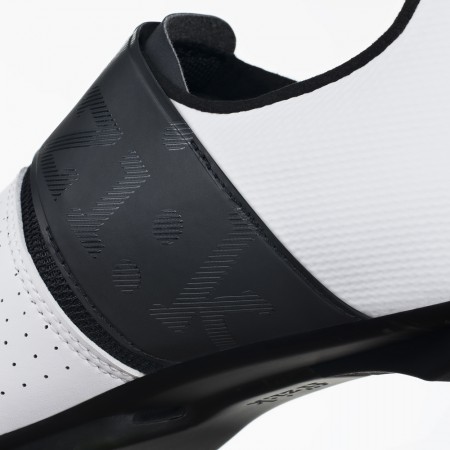 Scarpe Fizik Vento Infinito Carbon 2 (White/Black)