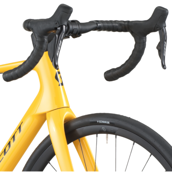 Bici Scott Addict 40 2026 (Vivid Yellow)