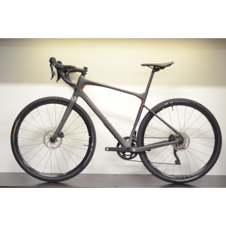 Gravel Used Giant Revolt advanced 3 2021