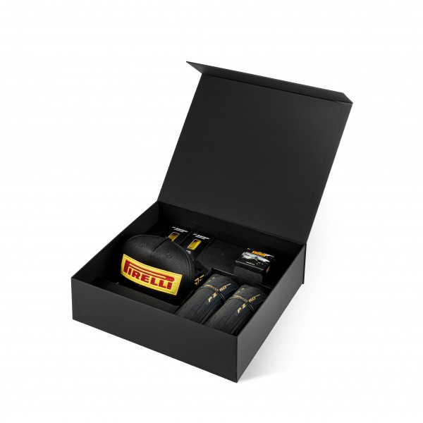 Pirelli P Zero Race 150 ° 2022 box
